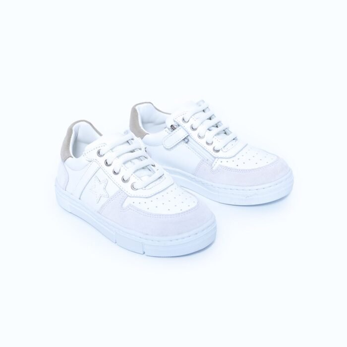 Baskets en cuir blanc